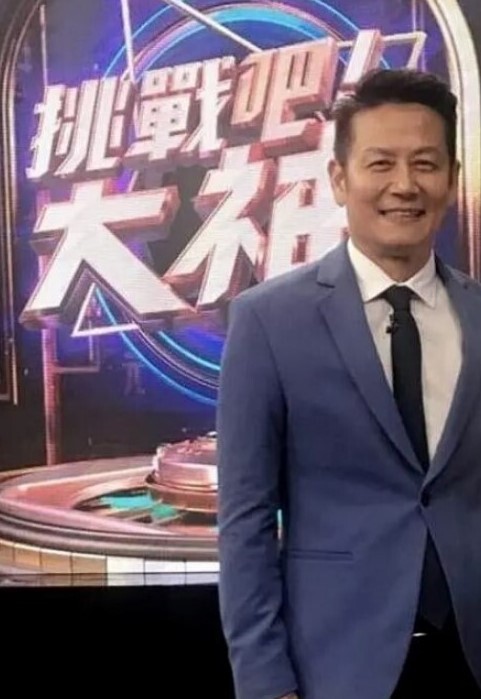 泄密流出反差婊眼镜御姐徐艺然被视频网友财子哥宾馆捆绑调教小逼逼还如处女般粉嫩粉 - JavBa